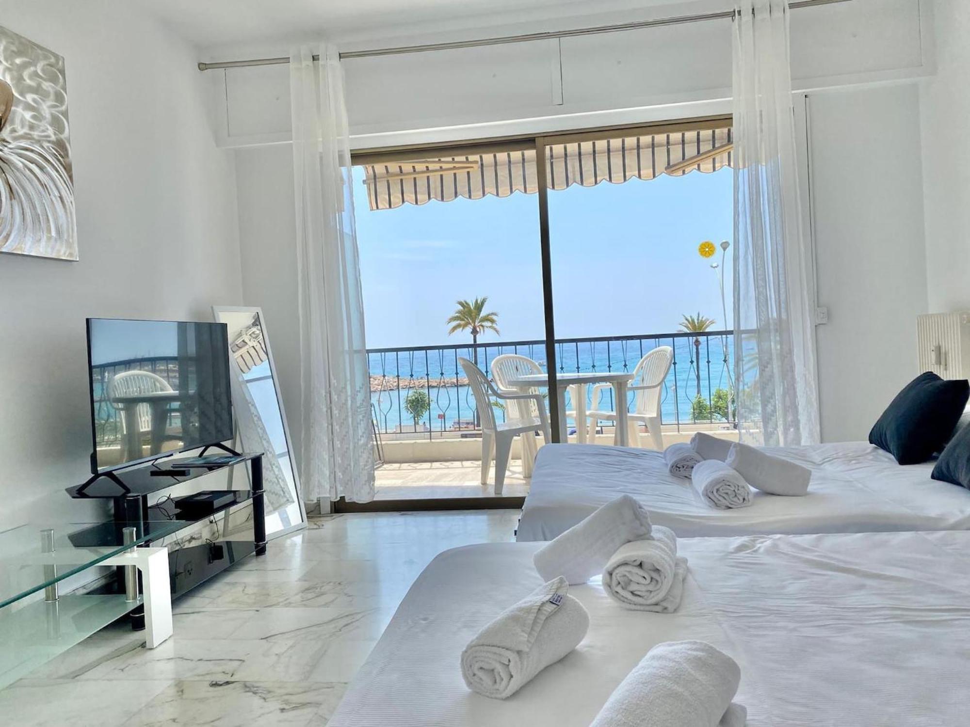 Le Mona Lisa, Vue Mer, Balcon Menton Ngoại thất bức ảnh